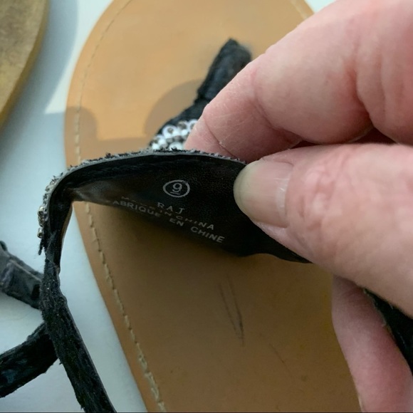 Vintage Sandals - Picture 3 of 9